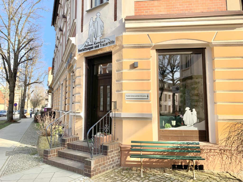 Bestattungshaus Kernbach Hauptgeschäftsstelle Königs Wusterhausen